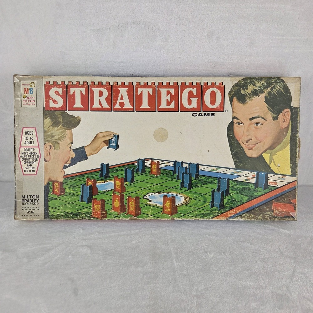 Vintage 1970 Milton Bradley Stratego 4916 Board Game Complete Original Inserts